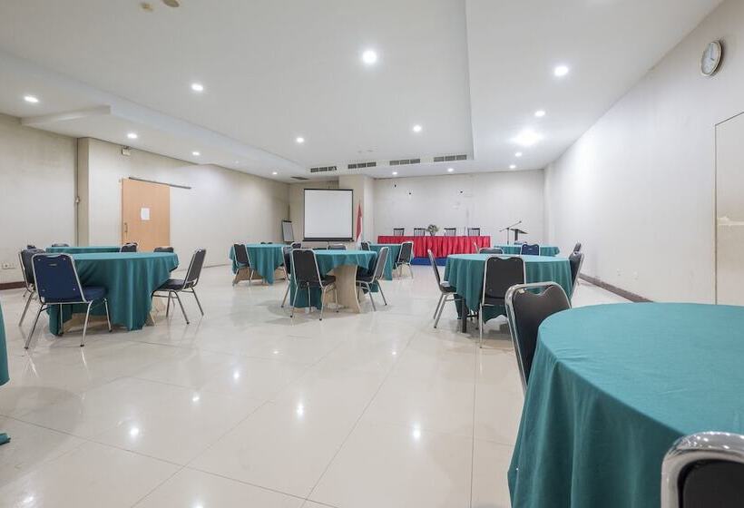 Capital O 472 Hotel Asyra