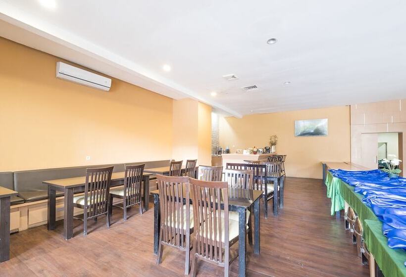 Capital O 472 Hotel Asyra