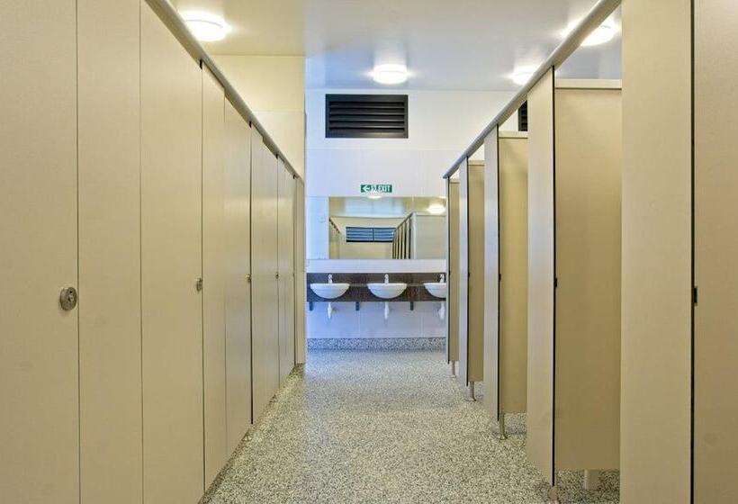 Hokitika S Kiwi Holiday Park And Motels