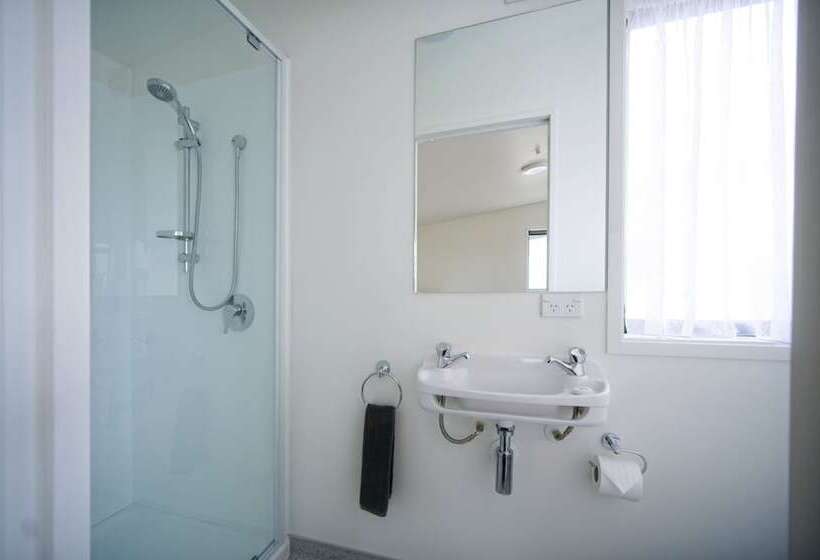 Hokitika S Kiwi Holiday Park And Motels