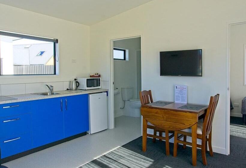 Hokitika S Kiwi Holiday Park And Motels