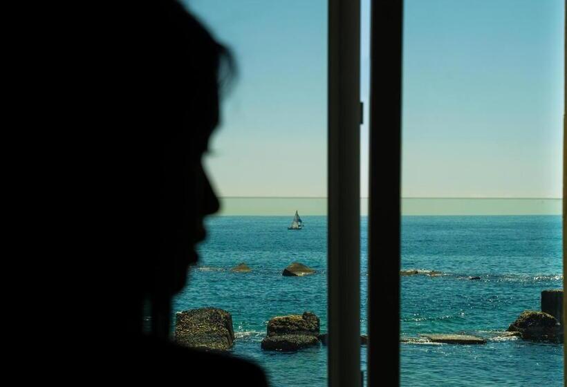 Хостел Re Dionisio Luxury Suites