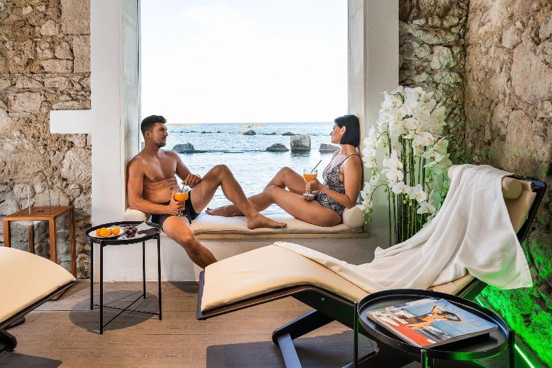 Хостел Re Dionisio Luxury Suites