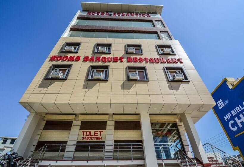 هتل Atlantica By Oyo Rooms