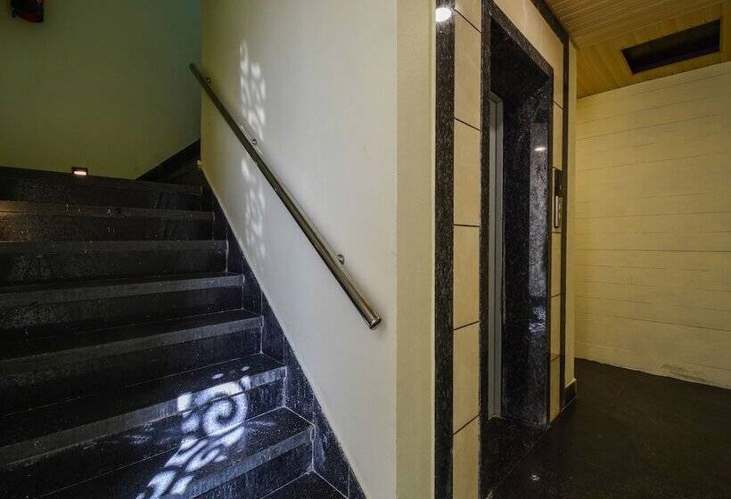 هتل Atlantica By Oyo Rooms