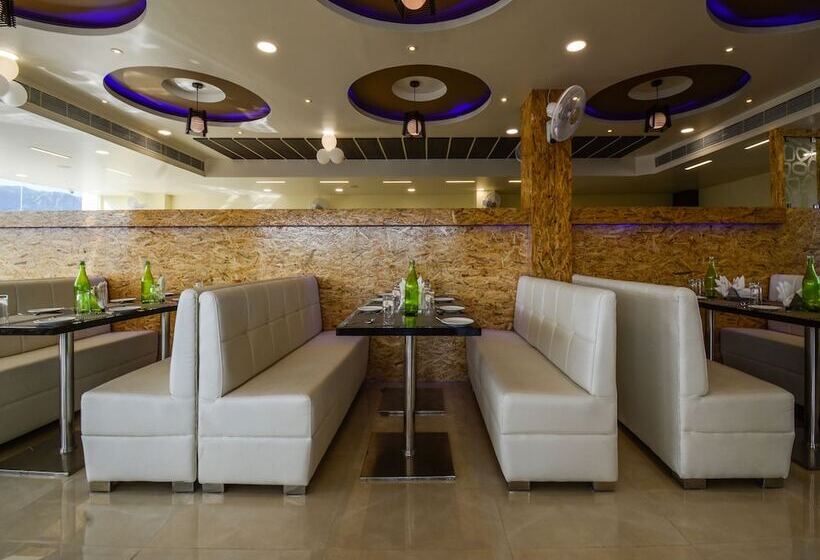 هتل Atlantica By Oyo Rooms