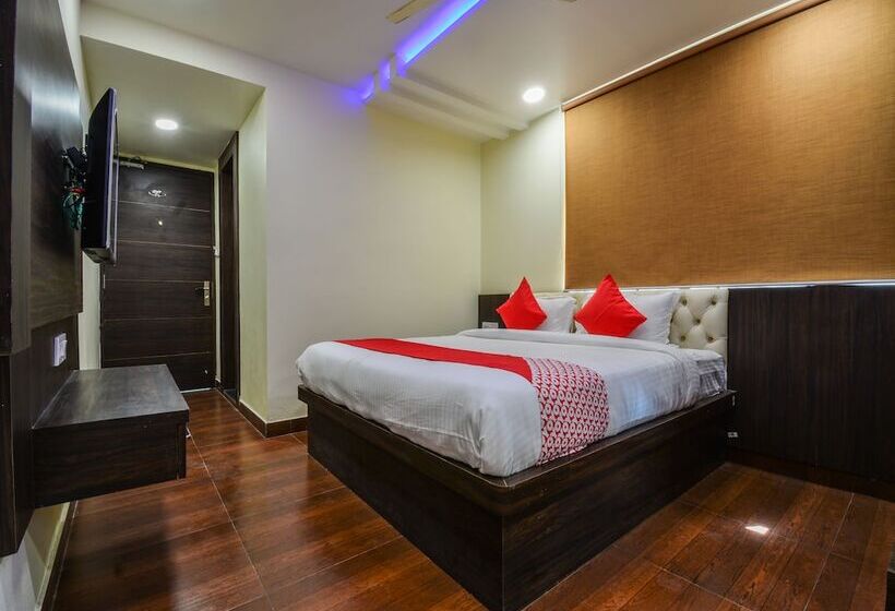 هتل Atlantica By Oyo Rooms