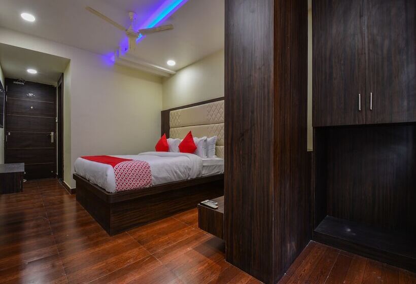 هتل Atlantica By Oyo Rooms