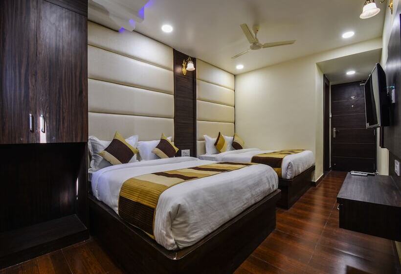 هتل Atlantica By Oyo Rooms