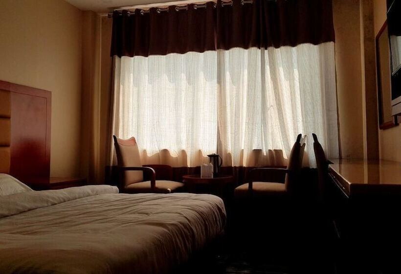 فندق Blue Lagoon