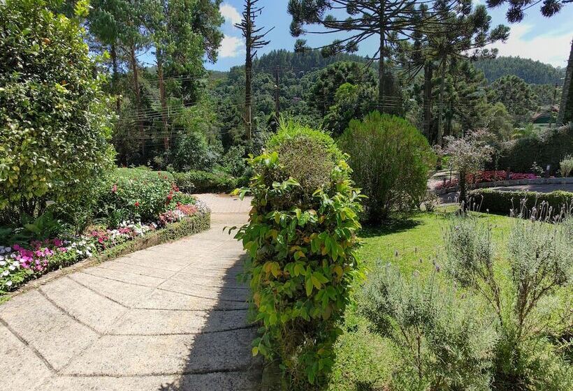 ホテル Chalés Leopoldo Em Monte Verde