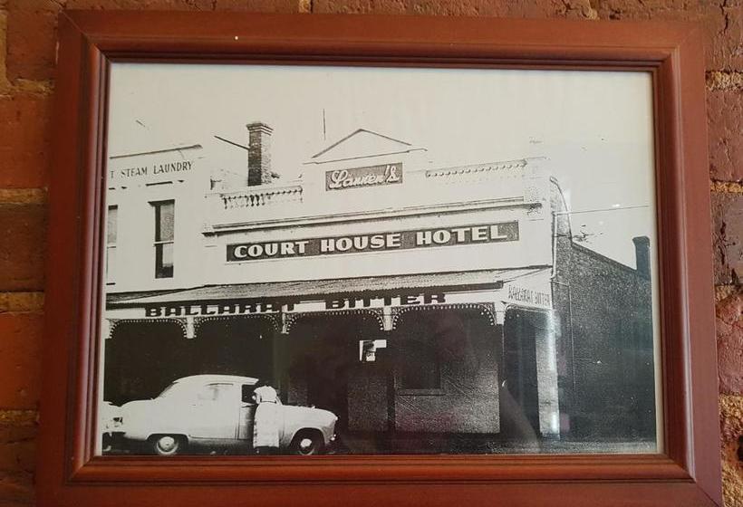 Отель Courthouse