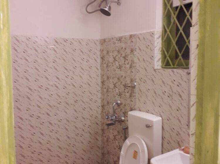 호텔 Dhuni Resorts Goa