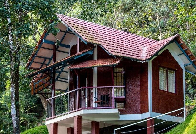 호텔 Edakkal Village Resort