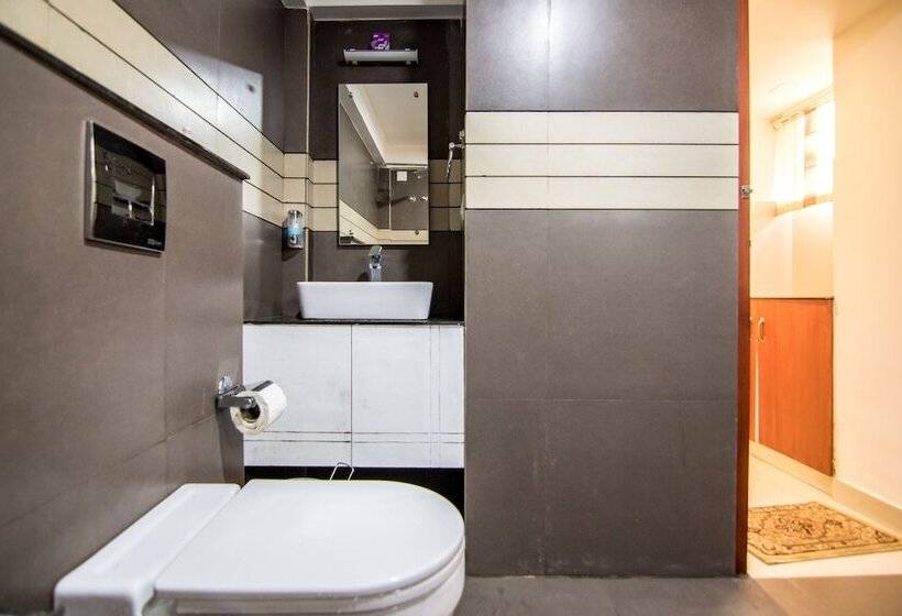 酒店 Edakkal Village Resort