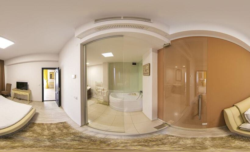 Отель Evianne Boutique