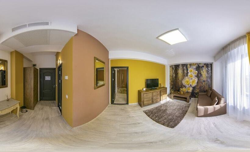 Отель Evianne Boutique