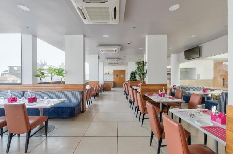 فندق Ginger Surat City Centre