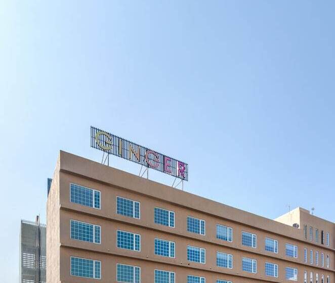 فندق Ginger Surat City Centre