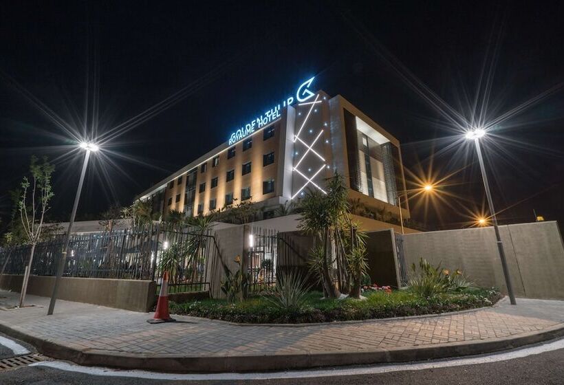 هتل Golden Tulip Royaume