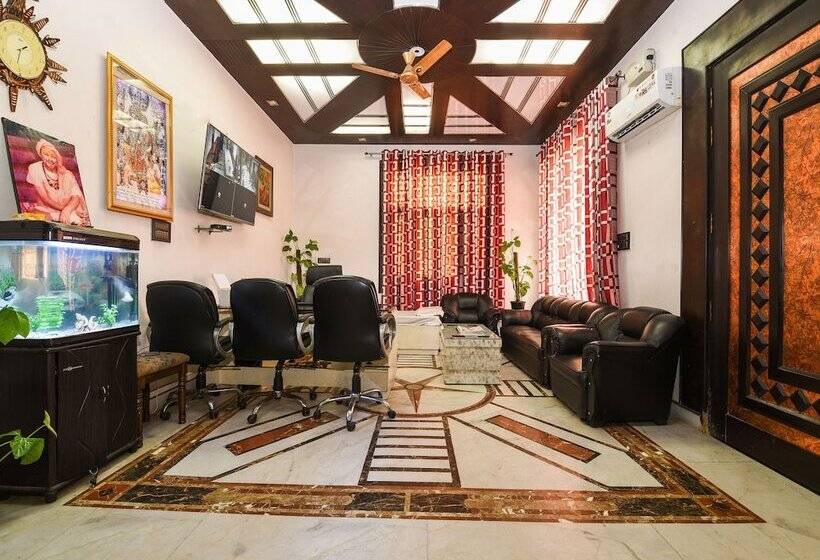 هتل Home Feeling Accomodation By Oyo Rooms