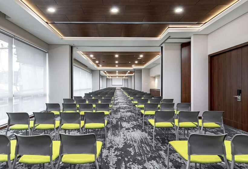 Отель Hyatt Place Bogota Convention Center