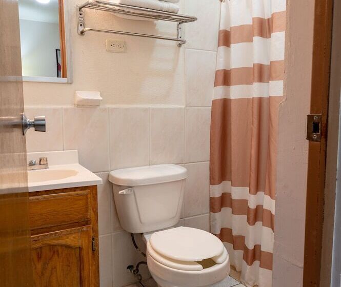 هتل Jardin Del Centro