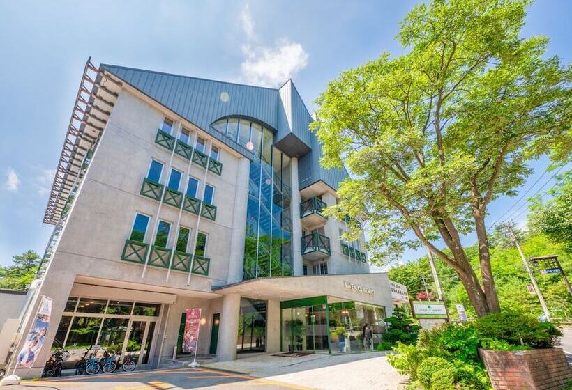 هتل Livemaxresort Kusatsuonsen