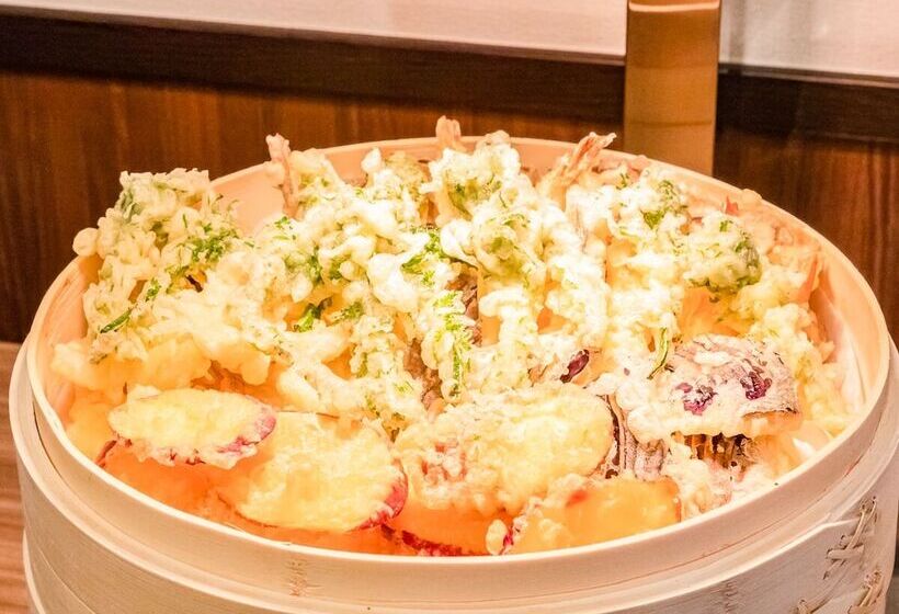 هتل Livemaxresort Kusatsuonsen