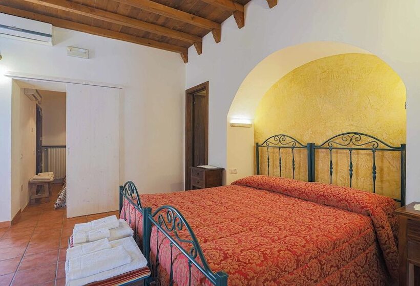 Отель Masseria Casina Vitale