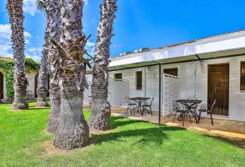 Отель Masseria Casina Vitale