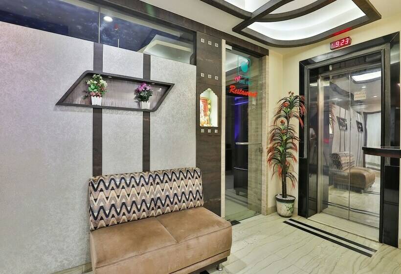 ホテル Nana's Palace