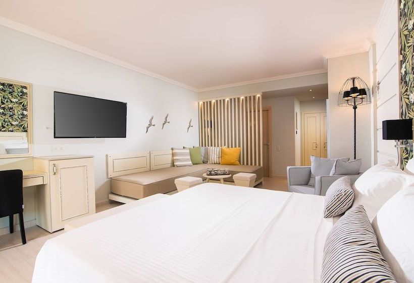 Отель Neikos Mediterraneo Luxury Suites