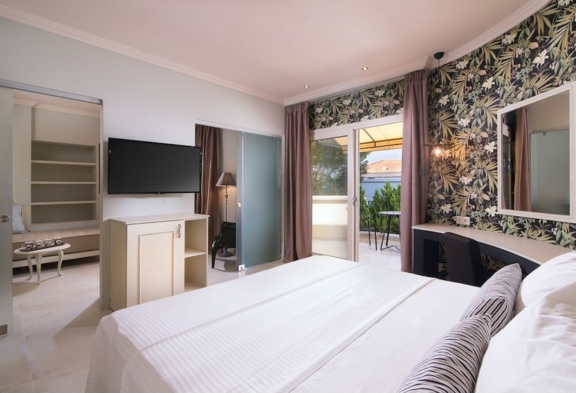 Отель Neikos Mediterraneo Luxury Suites