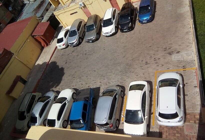 فندق Pensao Martins