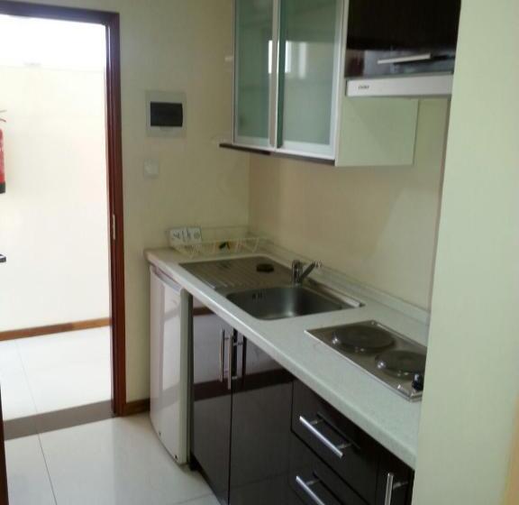 فندق Pensao Martins