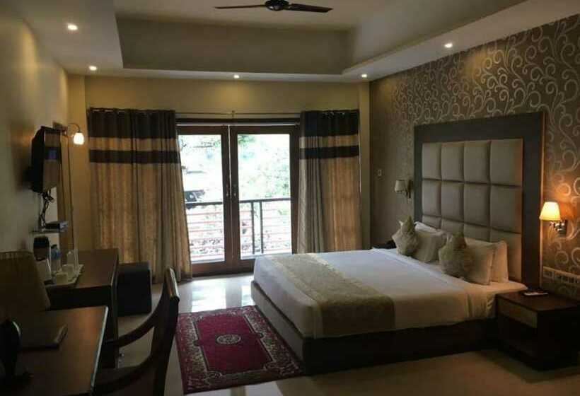 Отель Pride Terrace Valley Resort Gangtok