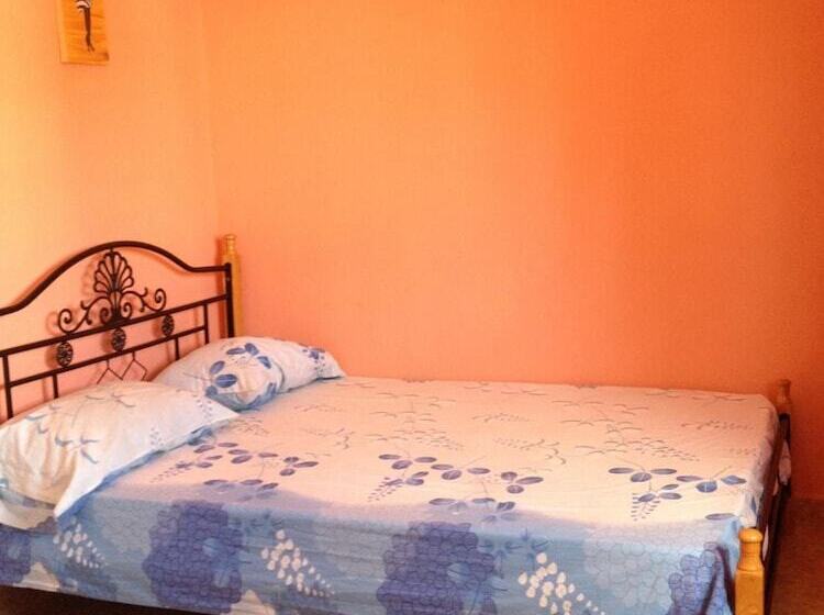 בית מלון כפרי Residencial Turistico Cuba