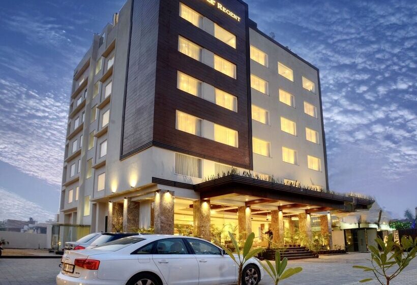 هتل Golden Tulip Agra