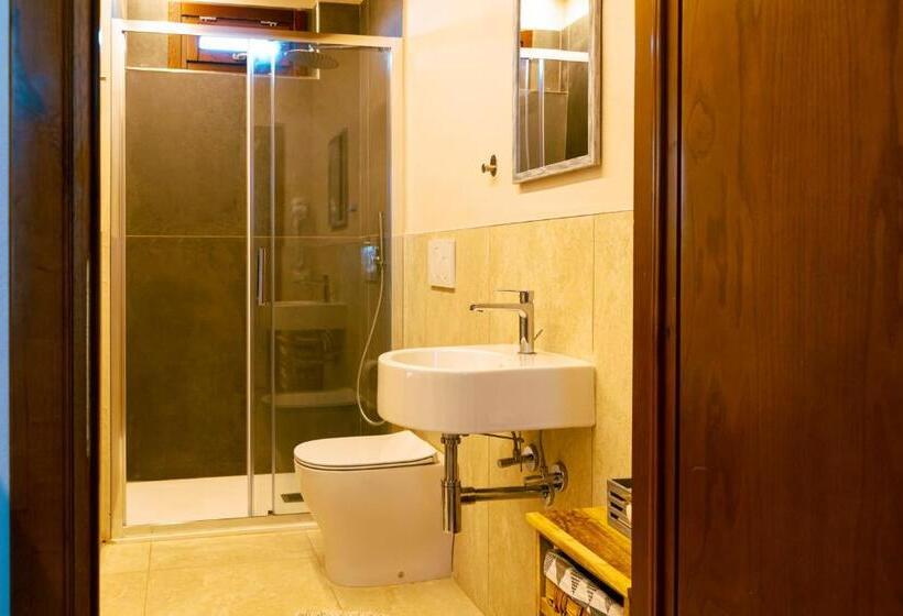 فندق ريفى Agriturismo Lodolazzo