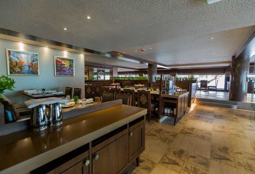 酒店 Sai Palace Mangalore