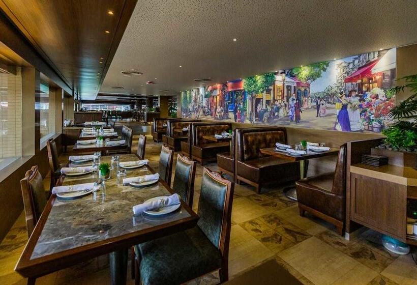 酒店 Sai Palace Mangalore