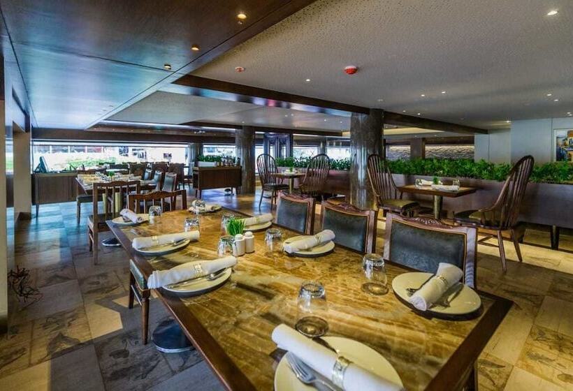 酒店 Sai Palace Mangalore