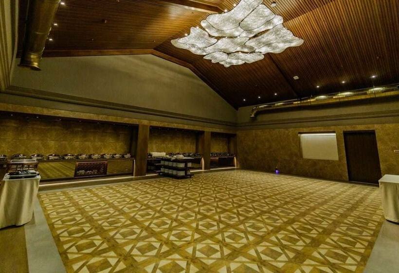 酒店 Sai Palace Mangalore