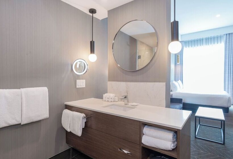 فندق Sandman Signature Sherwood Park