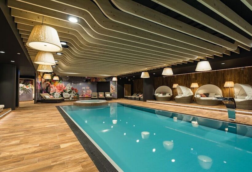 هتل Szczawnica Park Resort & Spa