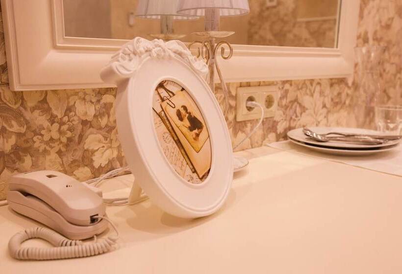 בית מלון כפרי Teta Kropotkin