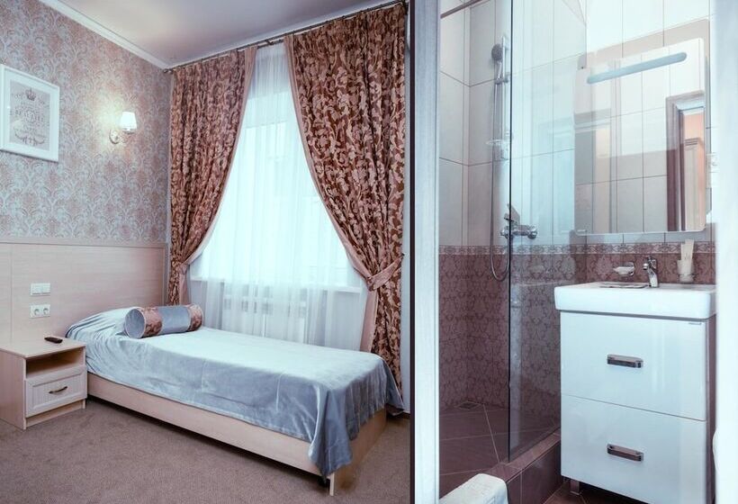 בית מלון כפרי Teta Kropotkin