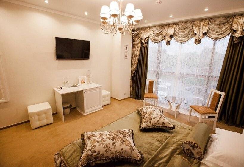 בית מלון כפרי Teta Kropotkin