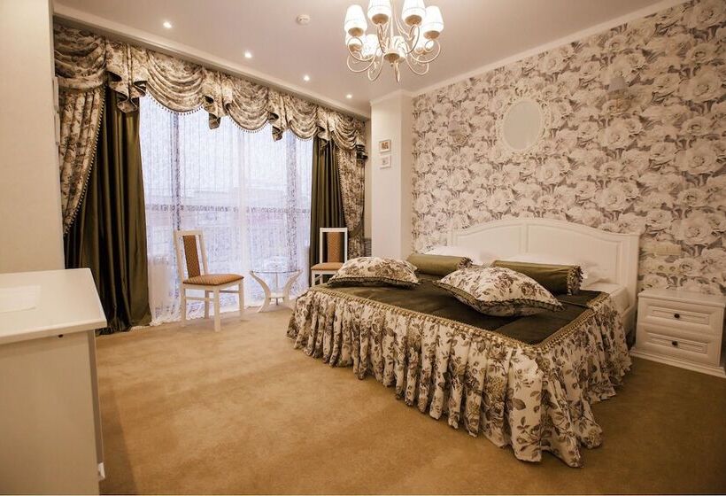 בית מלון כפרי Teta Kropotkin